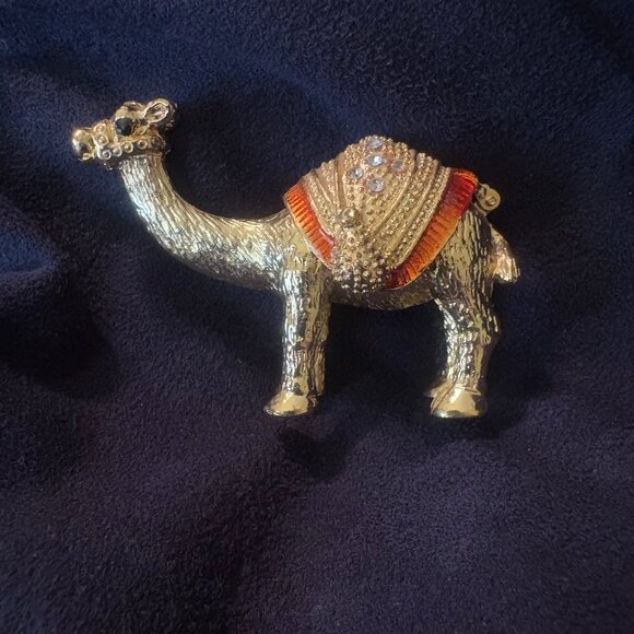 Lovely Camel "Limoges-Like Snuff Box"-Beautifully Made Gold with Lift-Lid "Hump" - Picture 1 of 12